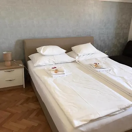 Luna Aparthotel *